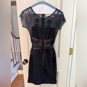 EUC ANTHROPOLOGIE BYRON LARS Carissima Navy Blue Lace Cap Sleeve Dress Sheath